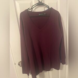 New York & Company V- neck tunic sweater XL